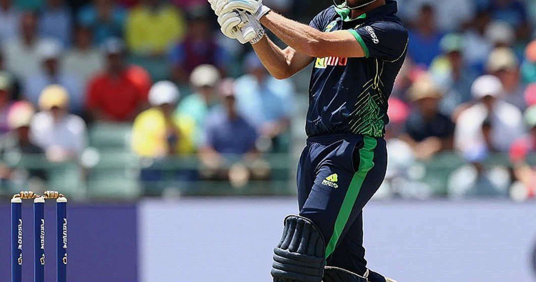वेलिंगटन के छह ओवर: 118/0 का रिकॉर्ड असली है, पर उसका लेजर अभी मेल नहीं खाता
