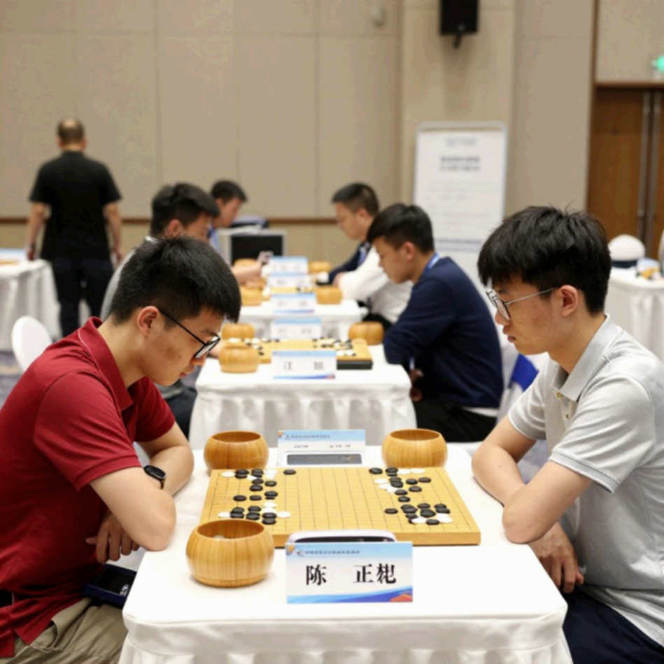 एक हेडलाइन, बिना हस्ताक्षर वाला स्कोरशीट: FIDE अध्यक्ष पद की खबर कैसे स्रोत के बिना चलती है